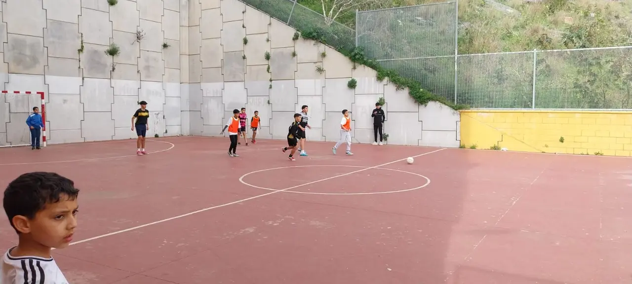 Sidi Embarek celebra el Ramad&aacute;n con deporte, convivencia y reivindicaci&oacute;n vecinal