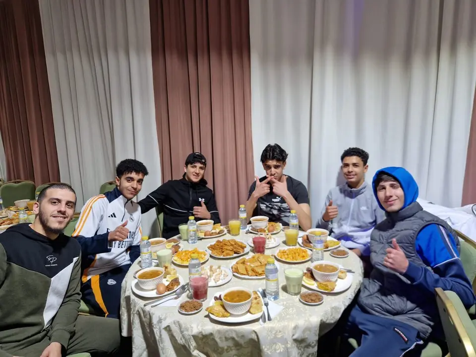 Sidi Embarek celebra el Ramad&aacute;n con deporte, convivencia y reivindicaci&oacute;n vecinal