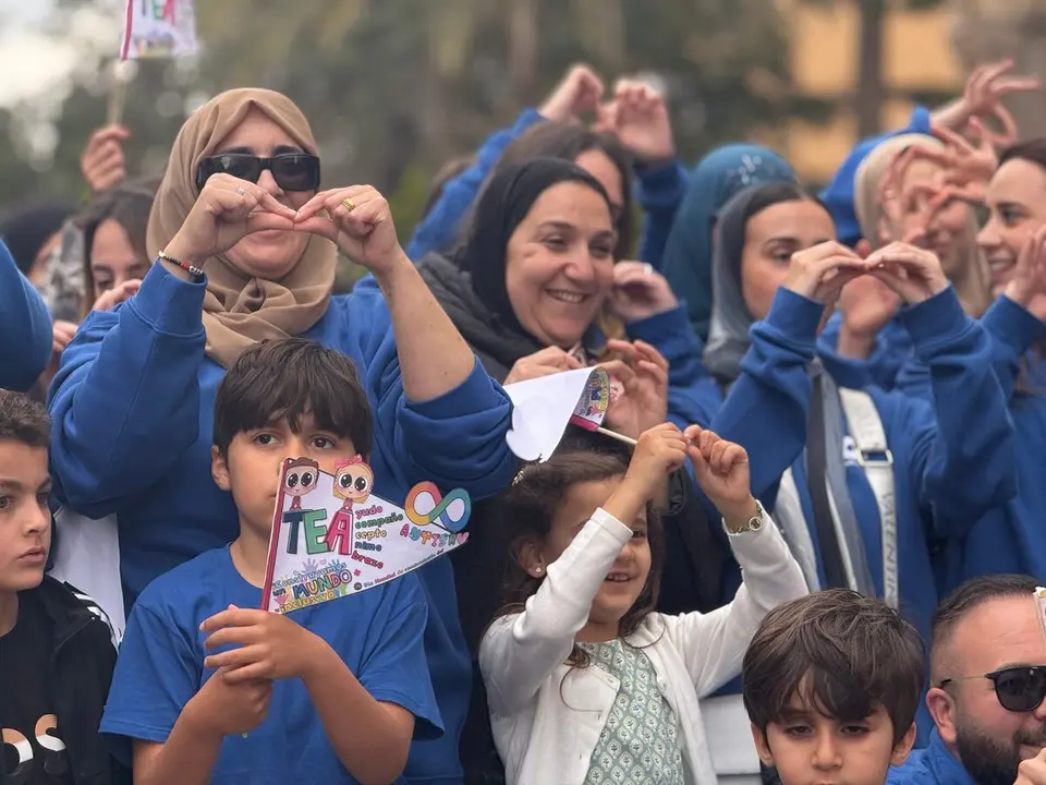 Conmemoraci&oacute;n D&iacute;a Mundial del Autismo / M.Zapico