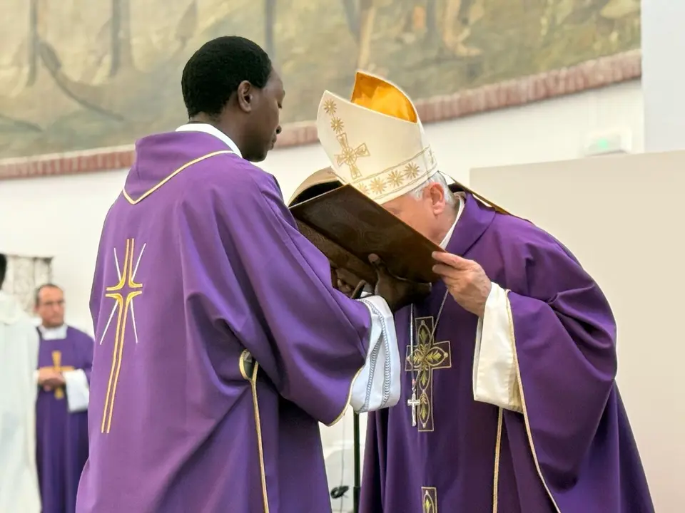 Reapertura de la Parroquia de San Jos&eacute; Had&uacute; / M. Zapico