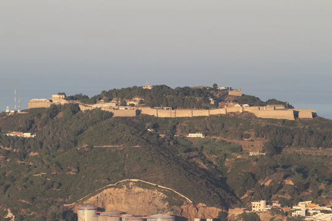  Fortaleza del Hacho / Archivo 