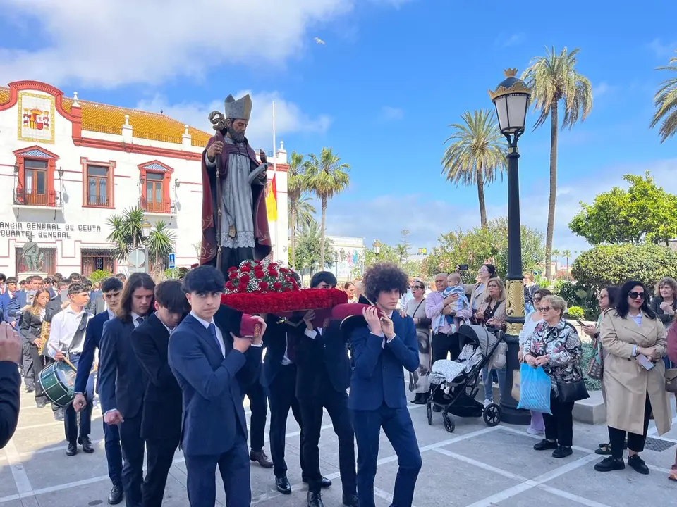procesion san agustin