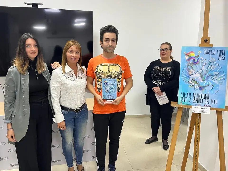 Alberto Rodr&iacute;guez, ganador del primer premio./ J.A. Gonz&aacute;lez