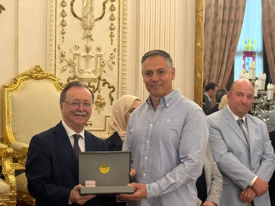 Reconocimientos por el D&iacute;a del Funcionario / (C.A)