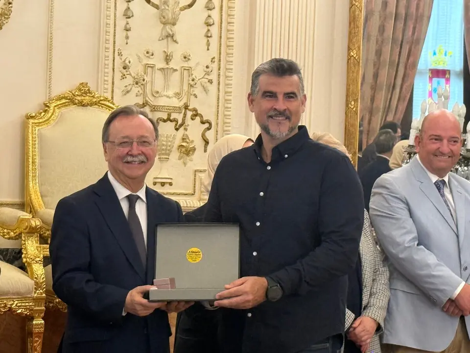 Reconocimientos por el D&iacute;a del Funcionario / (C.A)