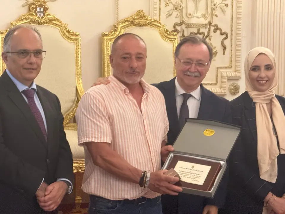 Reconocimientos por el D&iacute;a del Funcionario / (C.A)