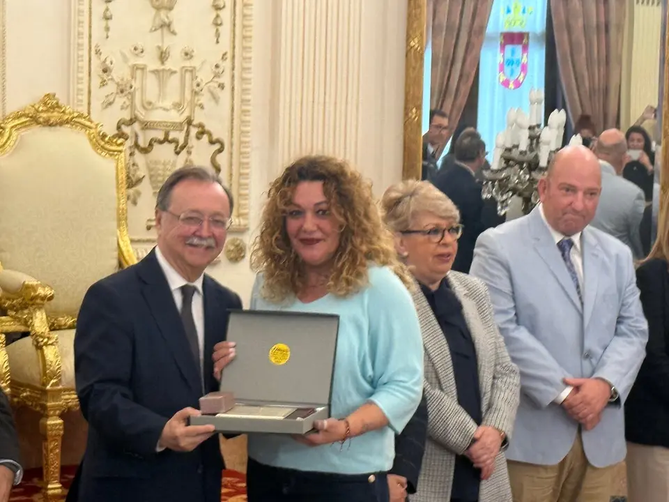 Reconocimientos por el D&iacute;a del Funcionario / (C.A)