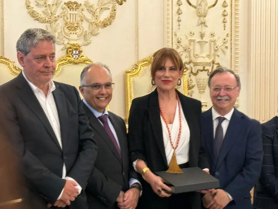 Reconocimientos por el D&iacute;a del Funcionario / (C.A)