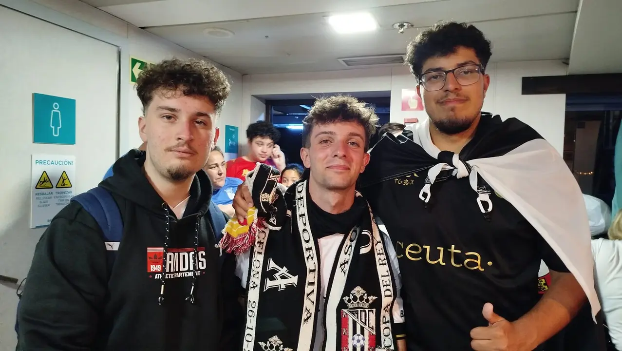Llegada de los jugadores del Ceuta