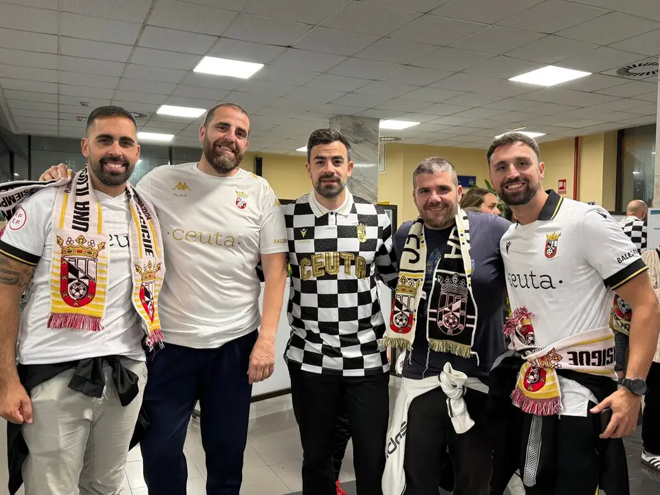 Llegada de los jugadores del Ceuta