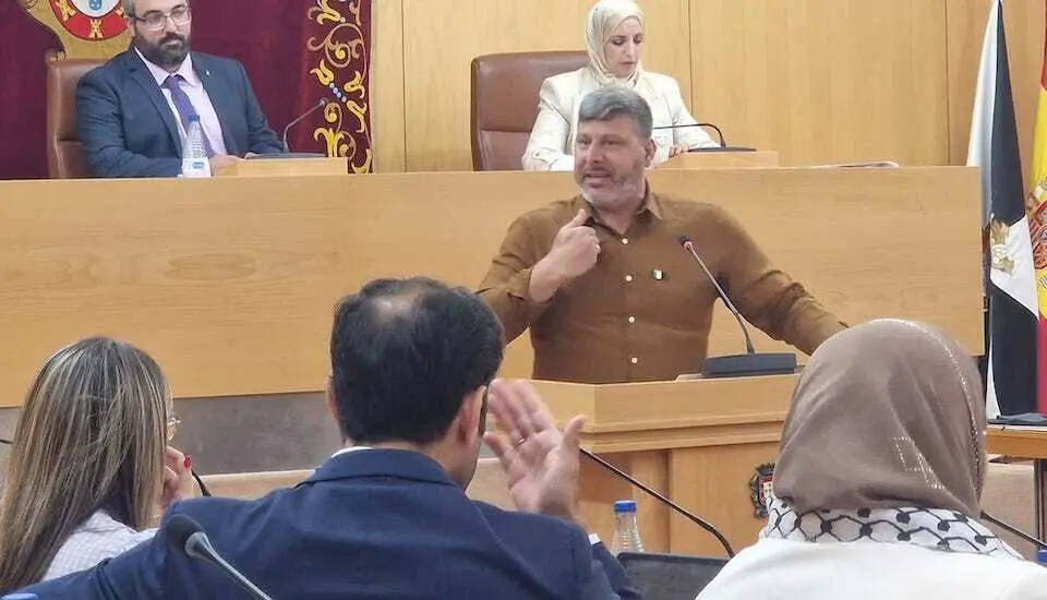  Mohamed Mustafa durante su intervenci&oacute;n. 