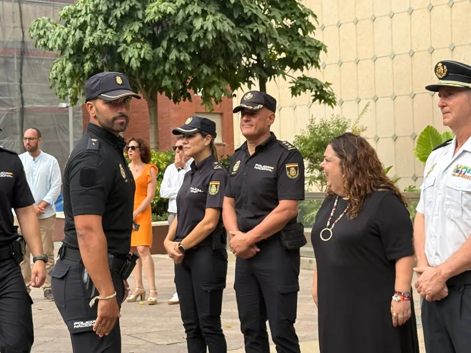 Bienvenida a las 40 nuevos Polic&iacute;as Nacionales en pr&aacute;cticas / M.Zapico