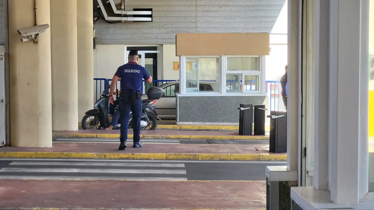 Polic&iacute;a Nacional Frontera