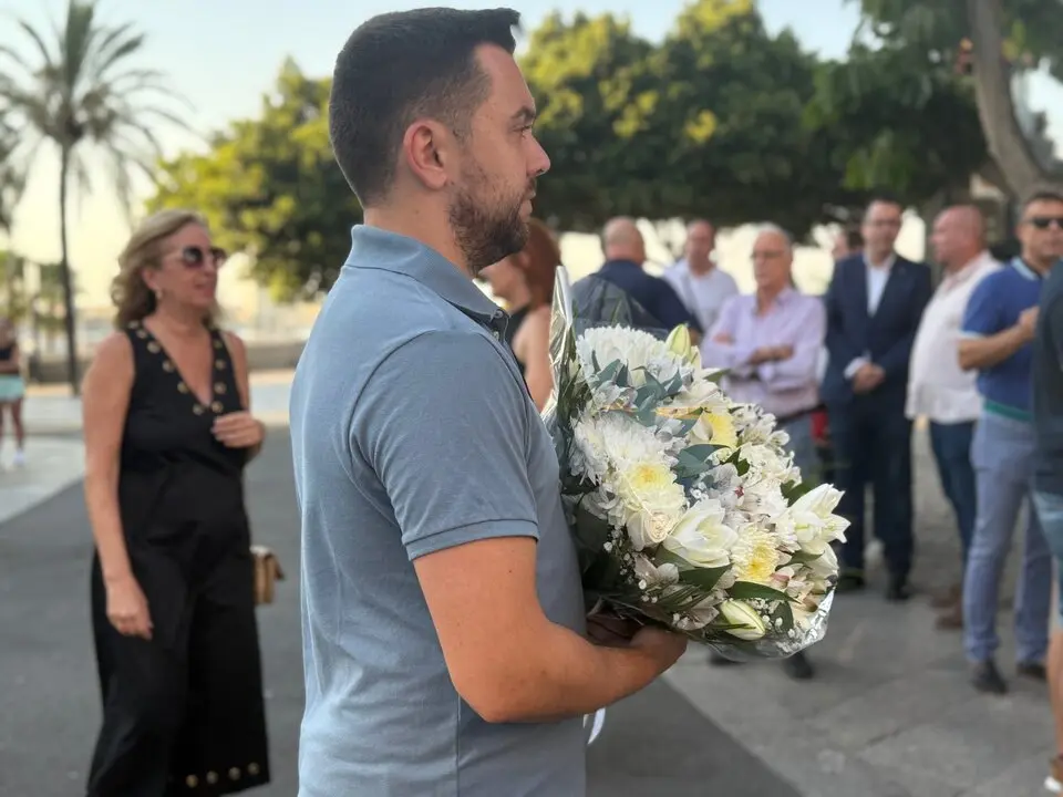 Ceuta rinde homenaje a Miguel &Aacute;ngel Blanco / M.Zapico