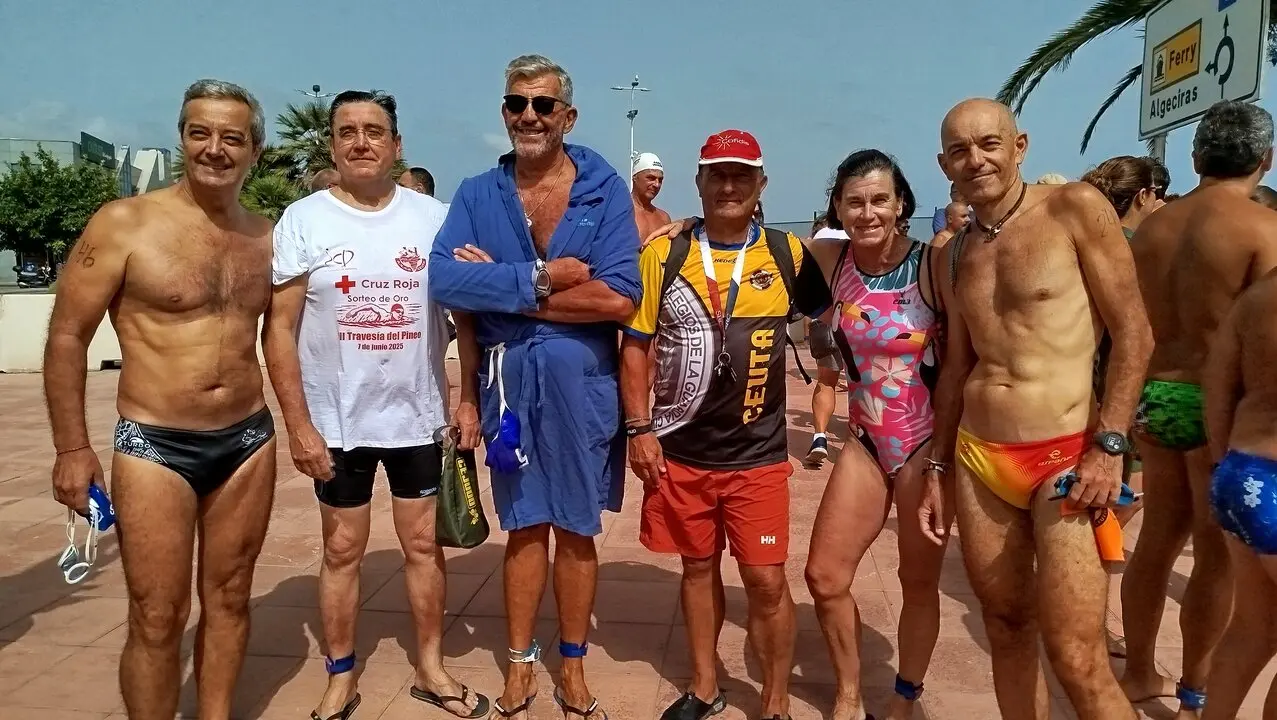 Traves&iacute;a a Nado puerto Virgen de &Aacute;frica