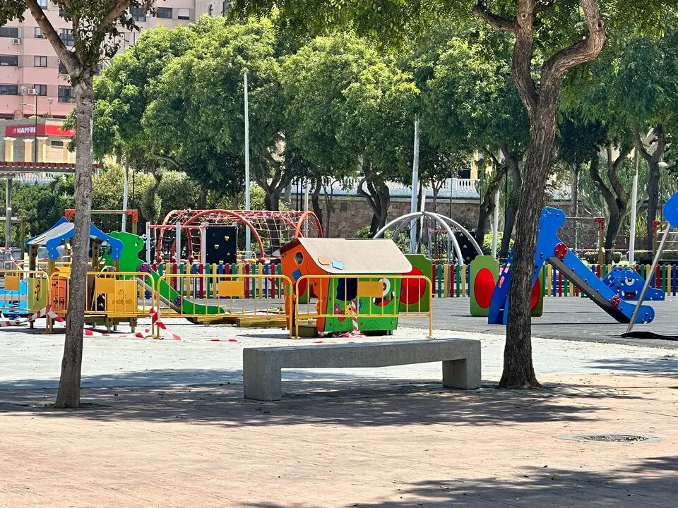 Parque Juan Carlos I, pintura, trabajos, feria