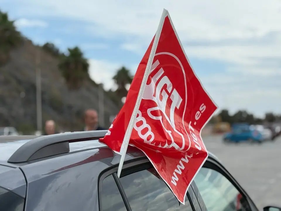 UGT Caravana sindical por las 37,5 horas de trabajo / M.Zapico