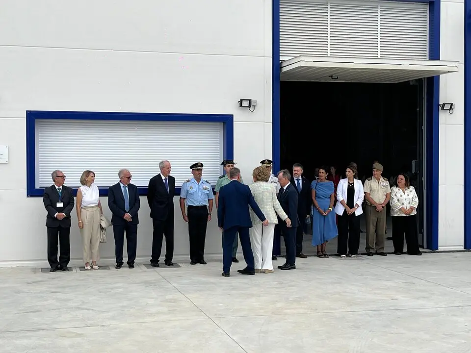 Visita de la Reina Sof&iacute;a al Banco de Alimentos de Ceuta