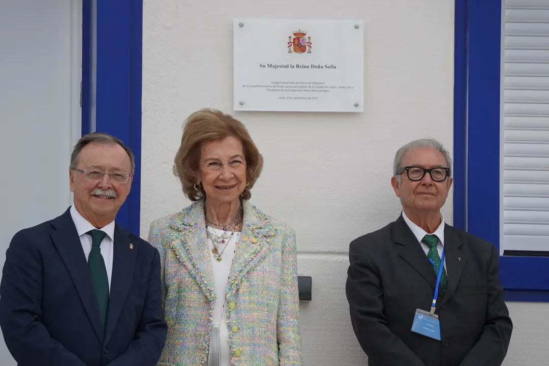 Visita Reina do&ntilde;a Sof&iacute;a al Banco de Alimentos / Esther Z&aacute;rate