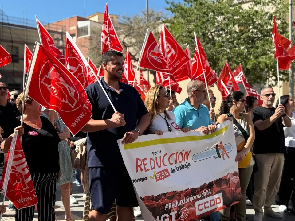 Concentraci&oacute;n por la jornada laboral de 37,5 horas / M.Zapico