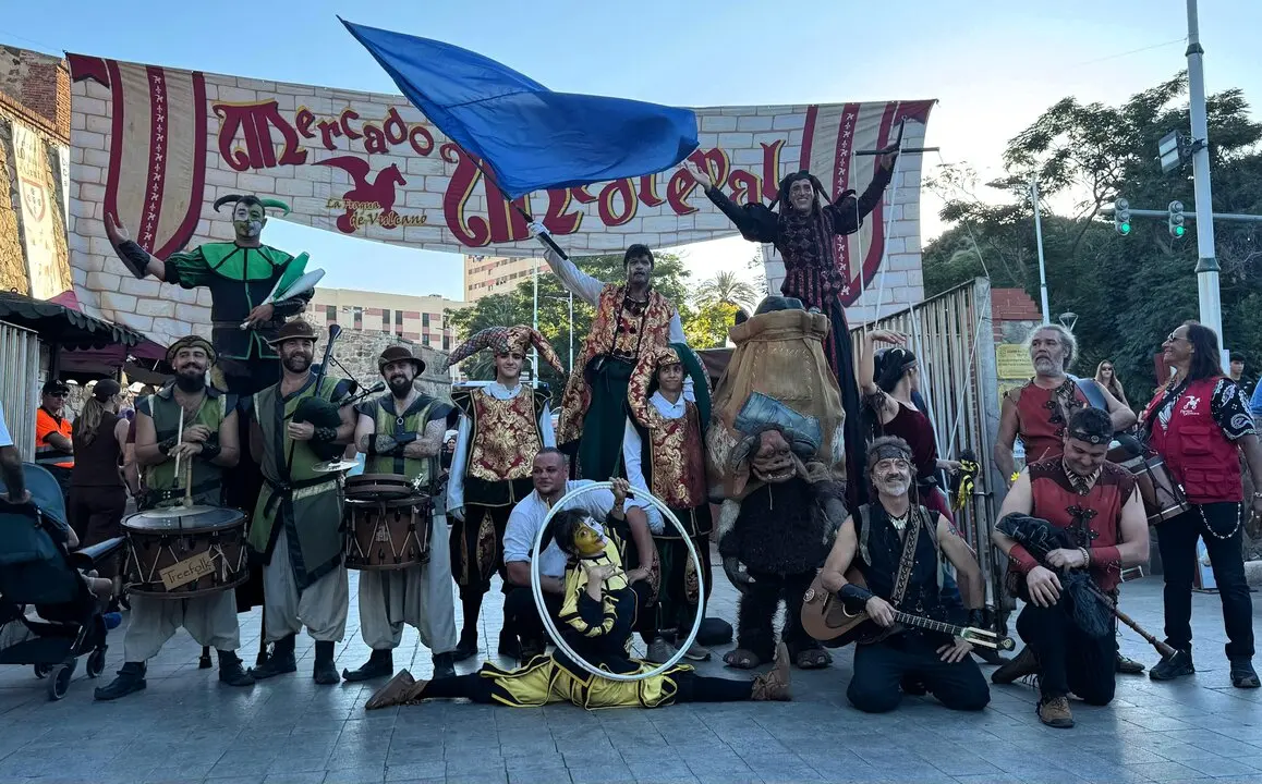 Pasacalles e inauguraci&oacute;n del Mercado Medieval / E. Arteaga