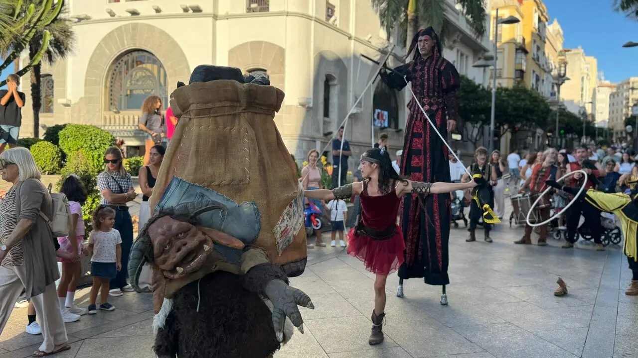 Pasacalles e inauguraci&oacute;n del Mercado Medieval / E. Arteaga