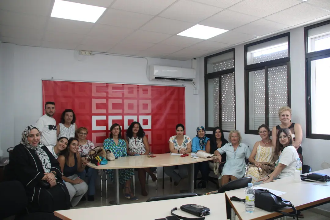 Reuni&oacute;n de CCOO con las trabajadoras de Cruz Blanca / CCOO