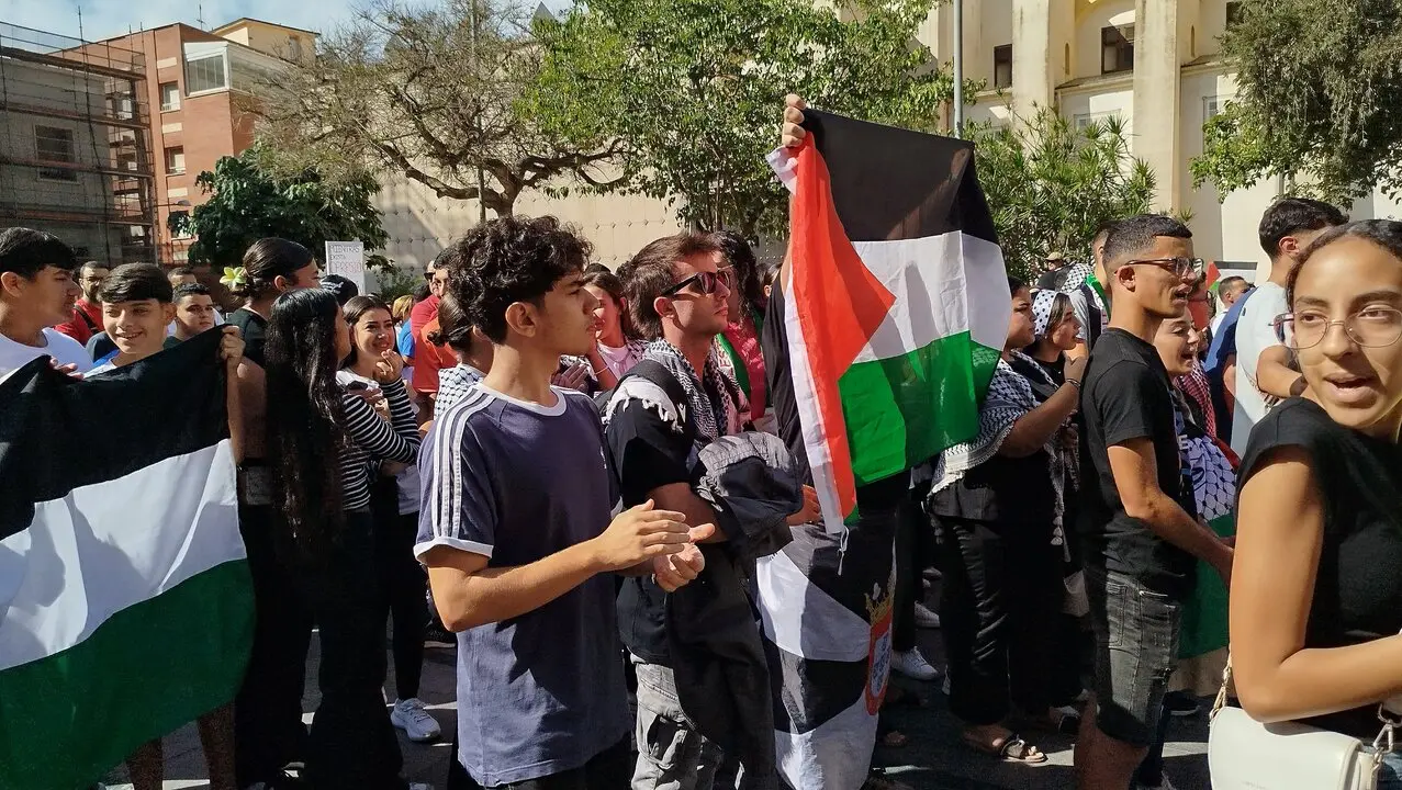 Concentraci&oacute;n estudiantil en apoyo a la flotilla y a Gaza