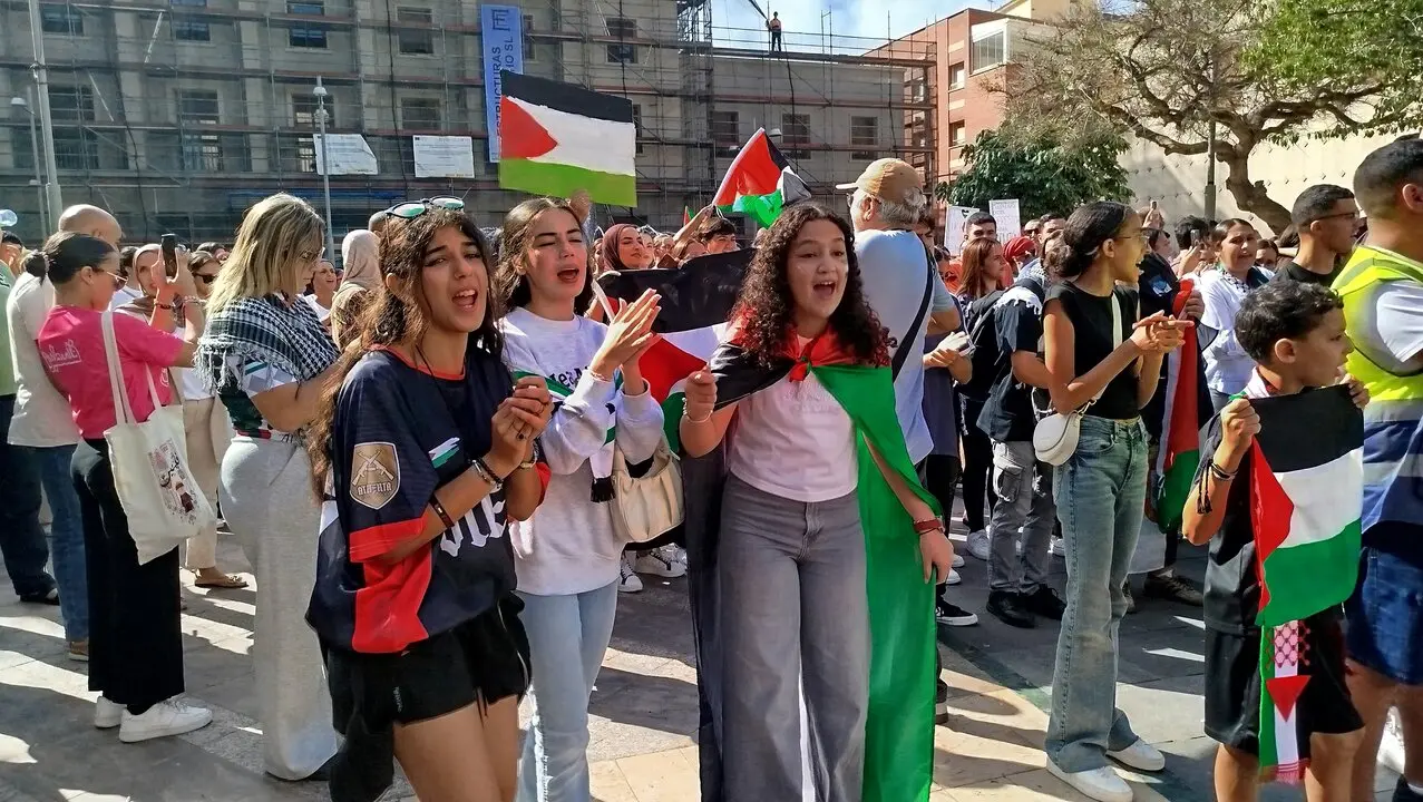 Concentraci&oacute;n estudiantil en apoyo a la flotilla y a Gaza