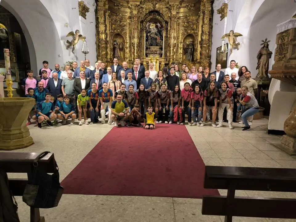 Inicio temporada RFFCE Ofrenda y rezo