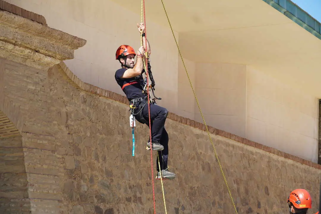 III edici&oacute;n de las Jornadas de Rescate Vertical / M.Zapico