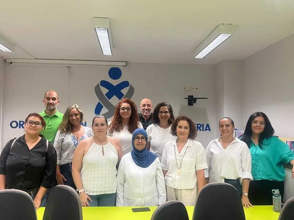 Colegio de Enfermer&iacute;a forma a trabajadores y voluntarios de AECC