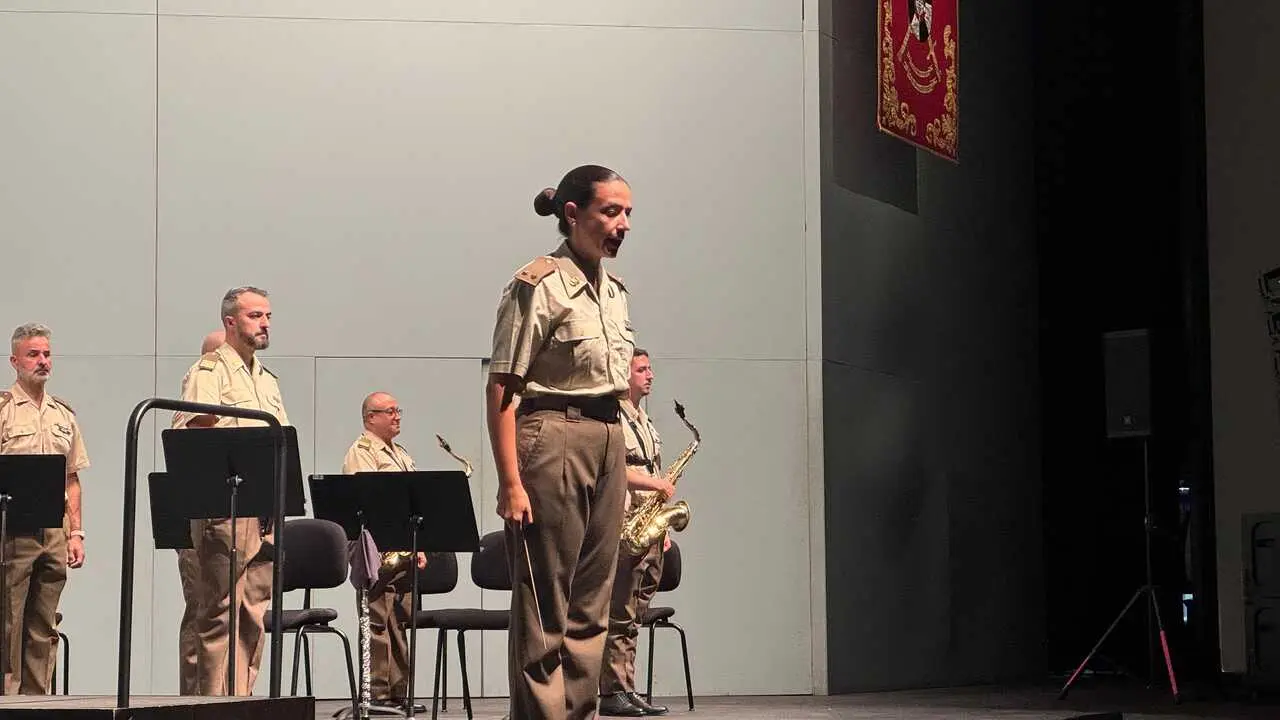 Concierto Fiesta Nacional de la Unidad de M&uacute;sica de la Comgeceu / E. Arteaga