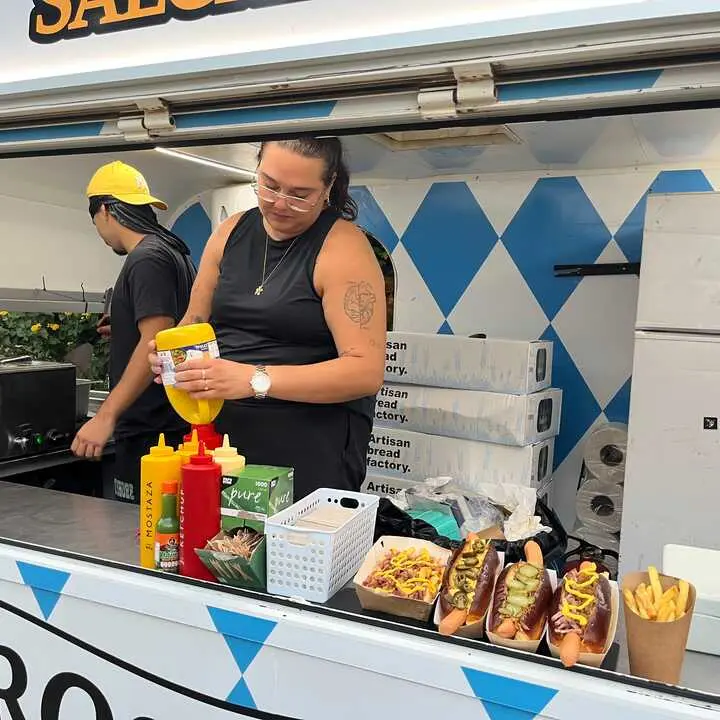 Food Truck 'Sabores del mundo'./ J.A. Gonz&aacute;lez