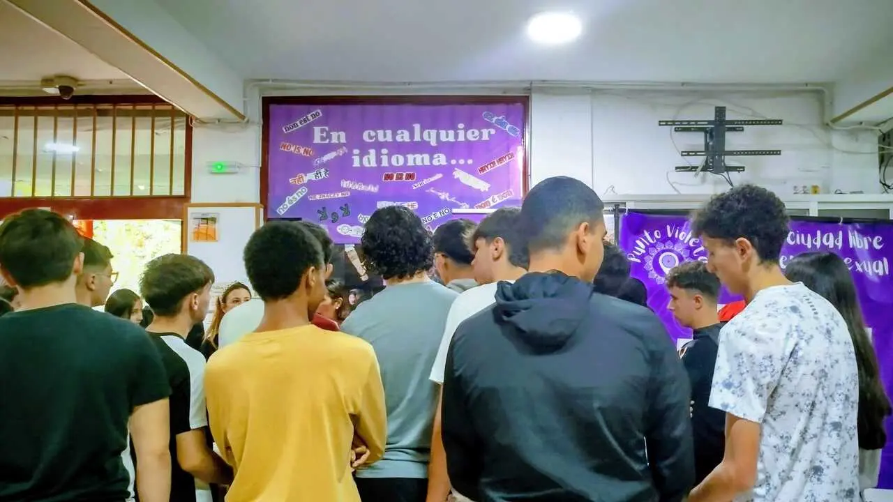 punto violeta del IES Abyla