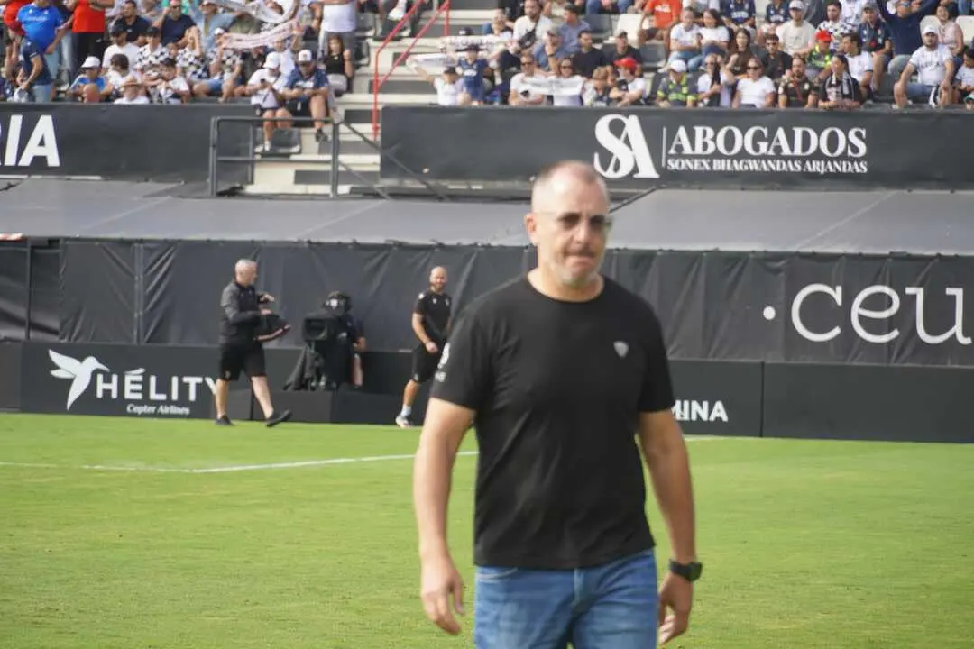 Jos&eacute; Juan Romero / M. Zapico