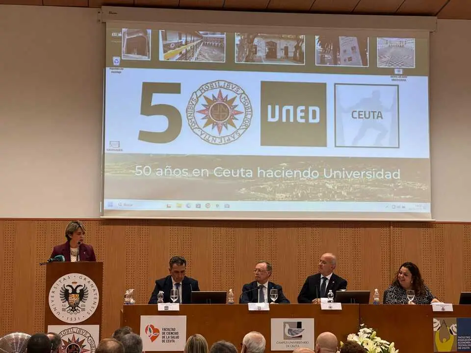 Acto inaugural curso acad&eacute;mico 2025/2026 UNED / E. Arteaga