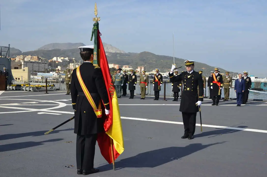 Jura de Bandera civil en el buque Castilla