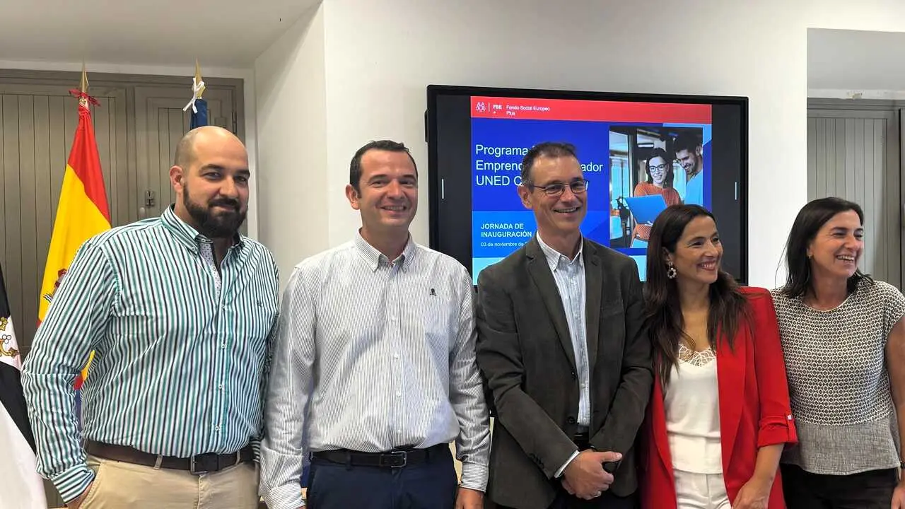 Programa Desaf&iacute;o Emprendedor Innovador UNED Ceuta y EOI / E. Arteaga
