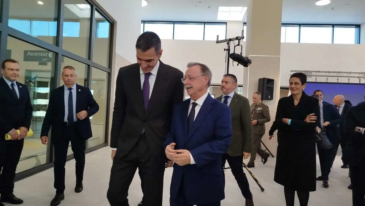 Visita de Pedro S&aacute;nchez a la nueva estaci&oacute;n mar&iacute;tima de Ceuta