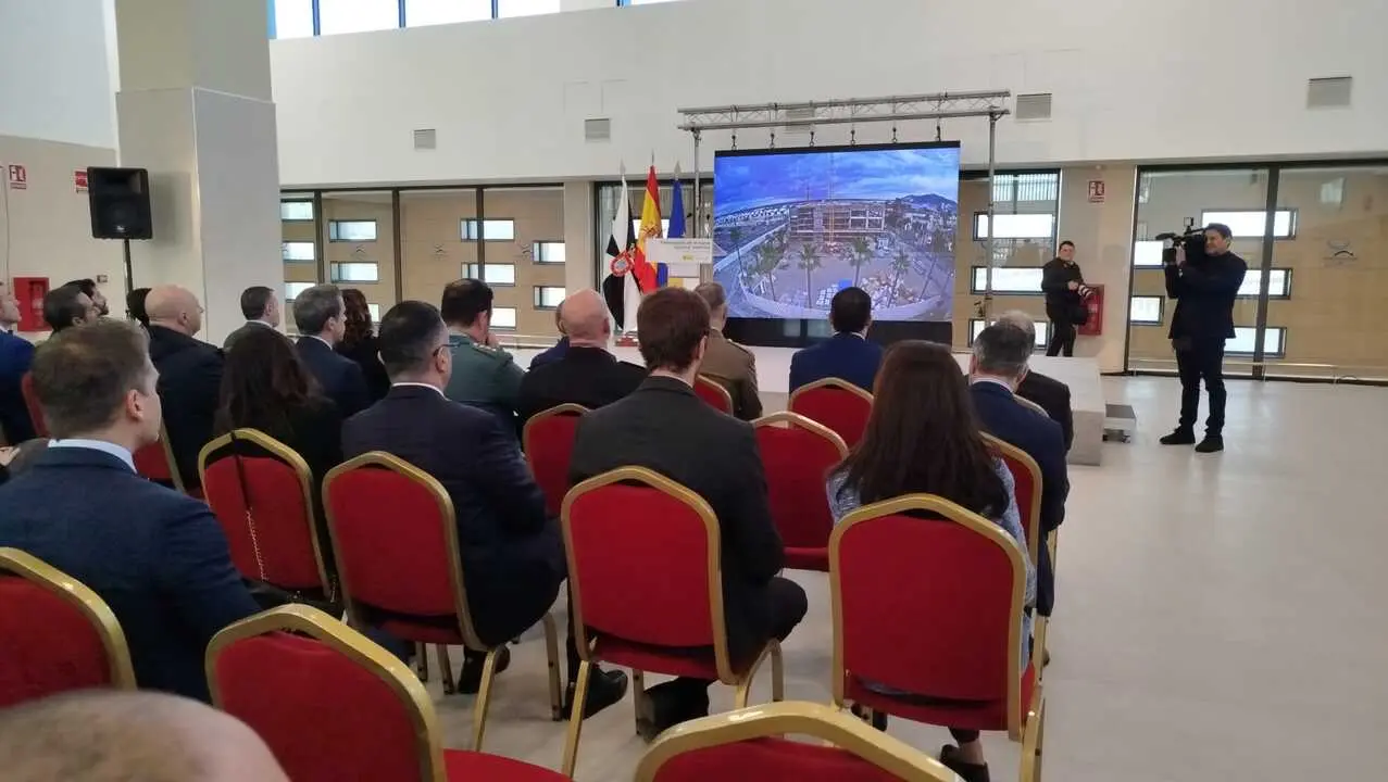Visita de Pedro S&aacute;nchez a la nueva estaci&oacute;n mar&iacute;tima de Ceuta