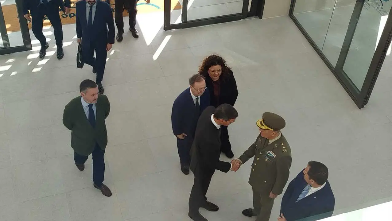 Visita de Pedro S&aacute;nchez a la nueva estaci&oacute;n mar&iacute;tima de Ceuta