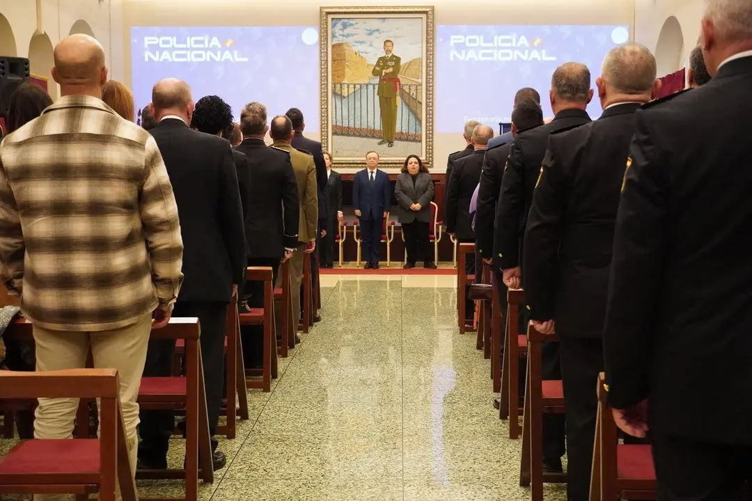 Eloy Rom&aacute;n L&oacute;pez toma posesi&oacute;n como nuevo Jefe Superior de Polic&iacute;a en Ceuta / M. Zapico