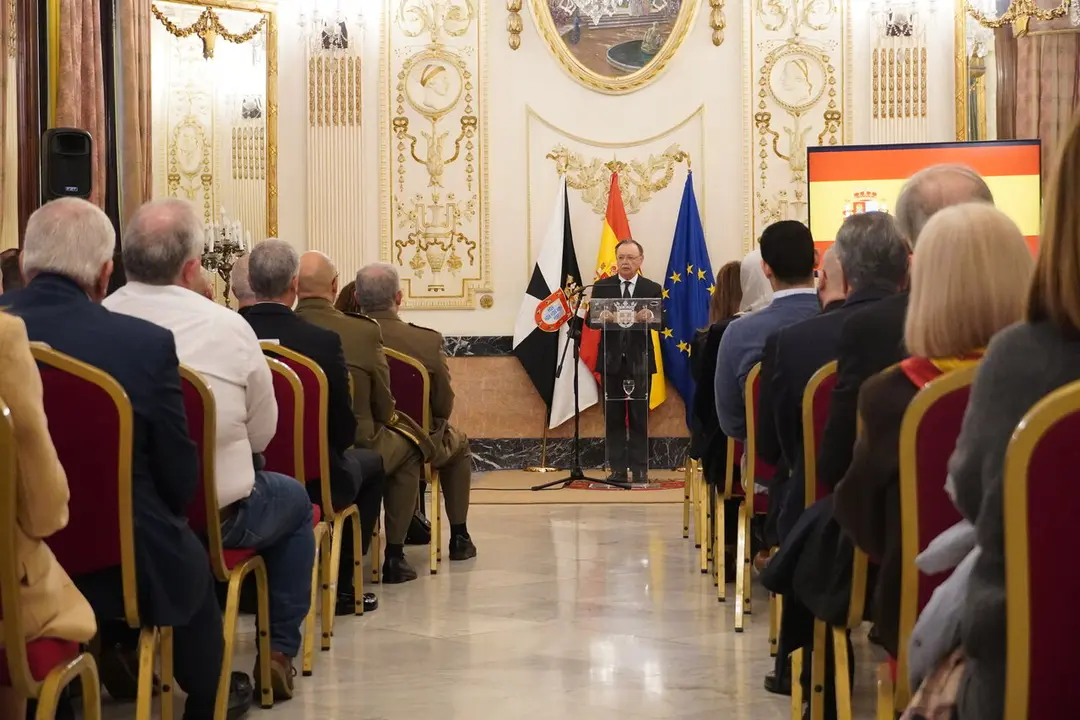 Acto D&iacute;a de la Constituci&oacute;n / M.Zapico