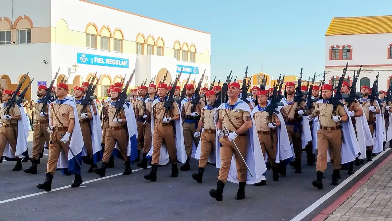 Im&aacute;genes de la parada militar en honor a La Inmaculada