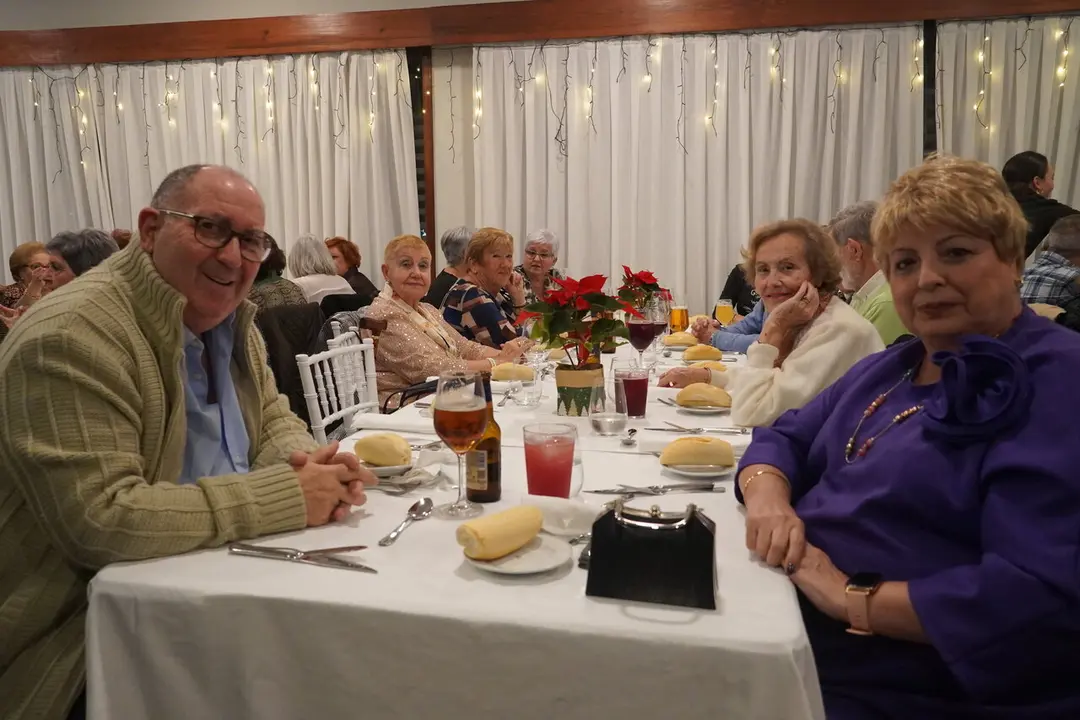 Cena de Navidad de los mayores / M.Zapico