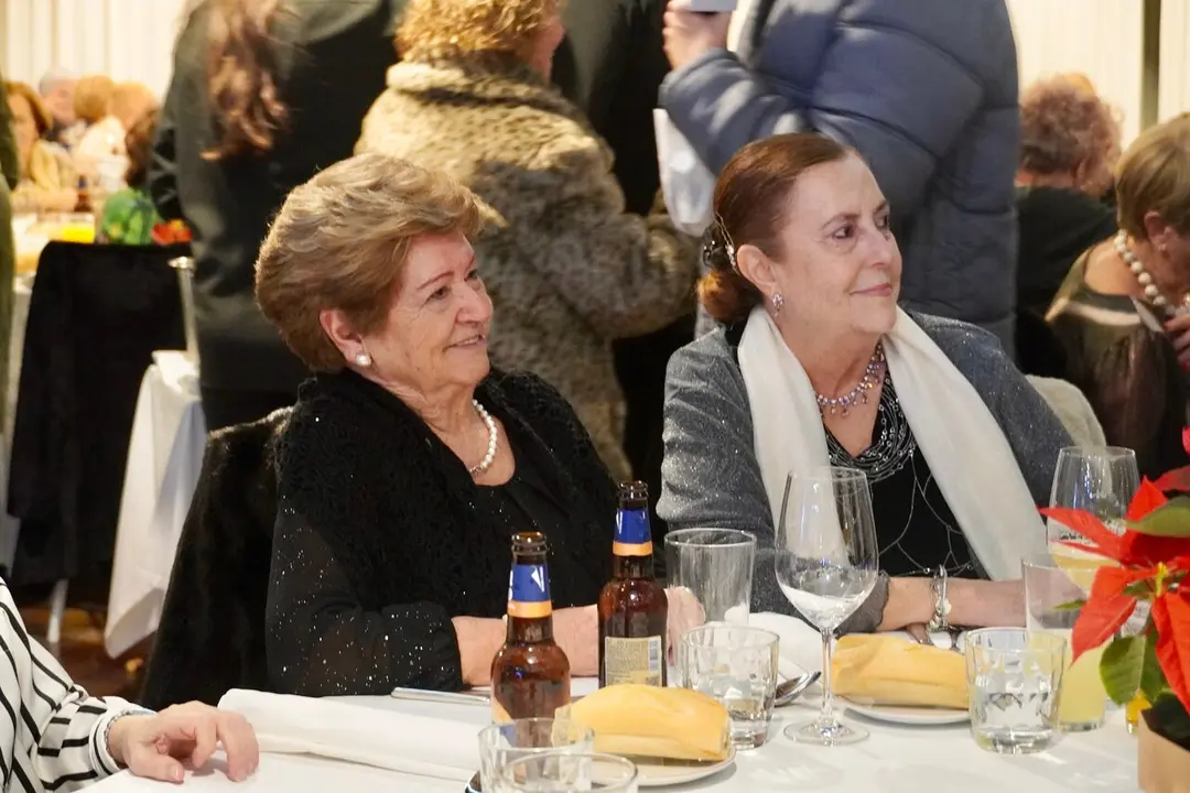 Cena de Navidad de los mayores / M.Zapico