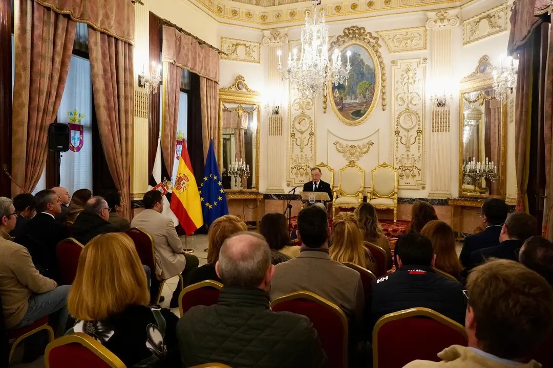 Juan Vivas durante el discurso del Balance Anual en el Sal&oacute;n del Trono./ M. Zapico