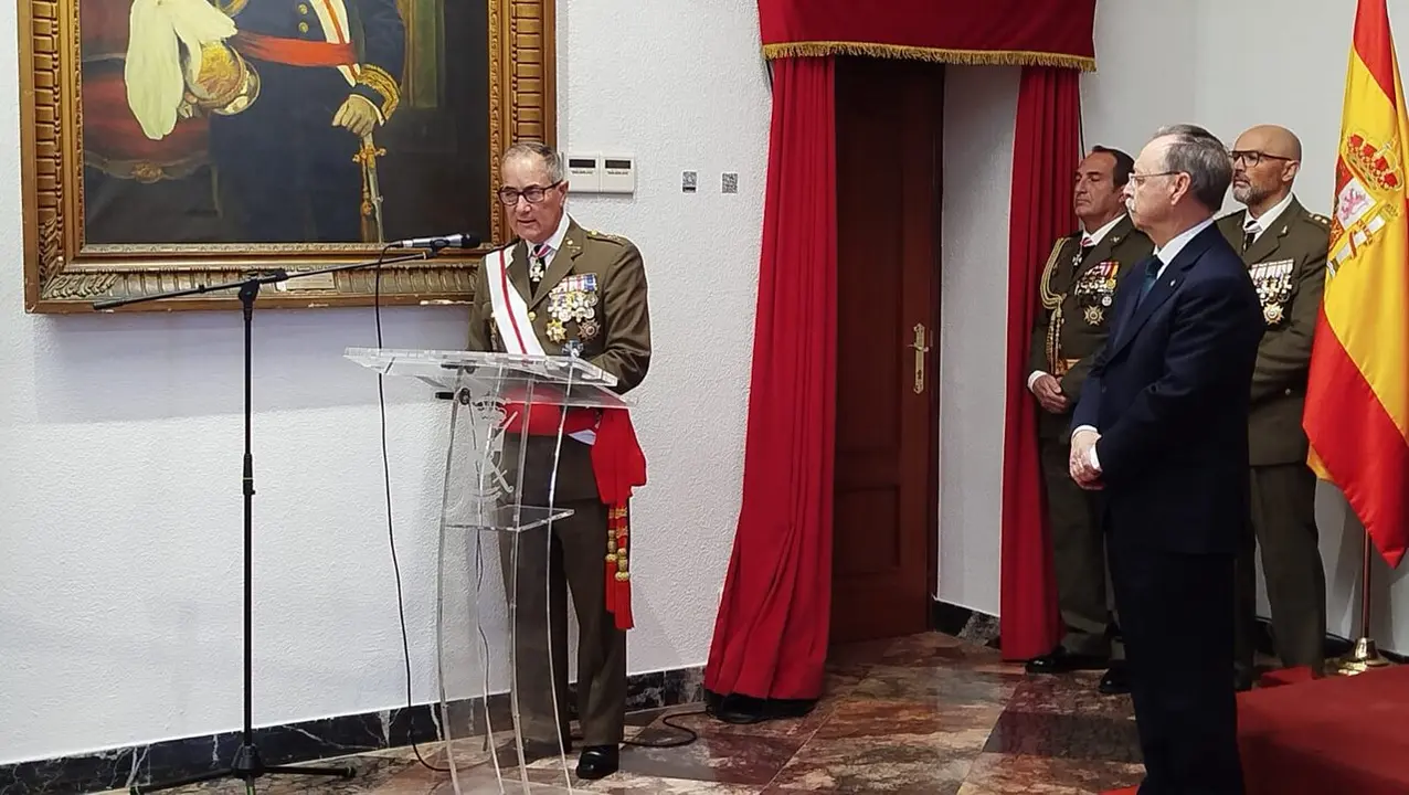 Luis Jes&uacute;s Fern&aacute;ndez Herrero, comandante general