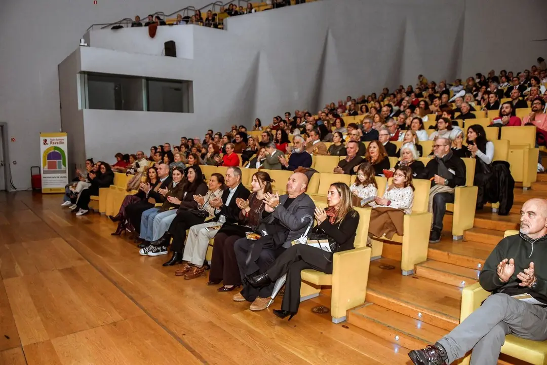 Concierto de a&ntilde;o nuevo teatro revell&iacute;n (6)